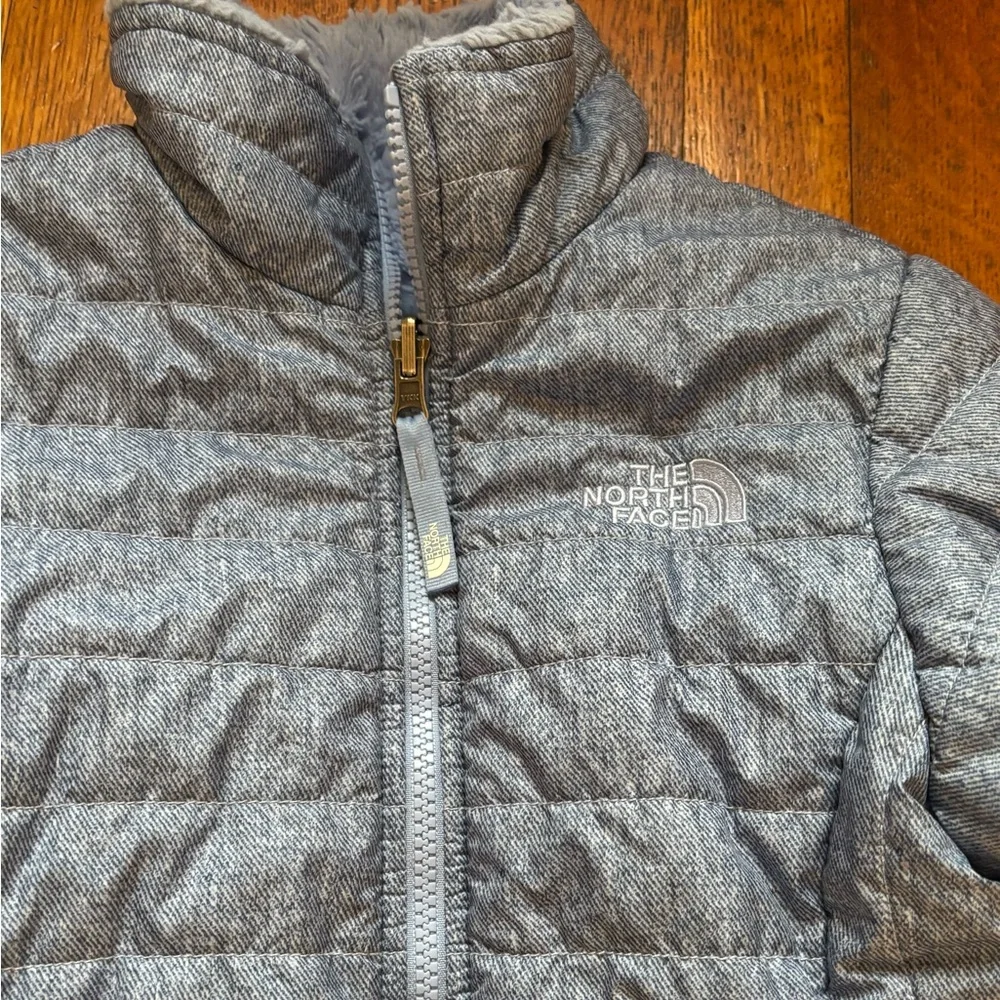 The North Face Girls’ Reversible Mossbud Jacket